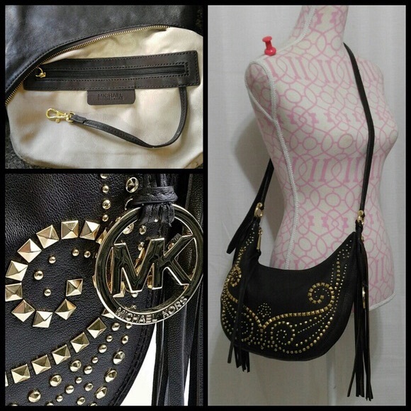 Michael Kors Handbags - 🎉HOST PICK🎉🔥🙌🏽💃🏽🥰🎈🌟🔥🎀🎊👌🏽💪🏽 😍